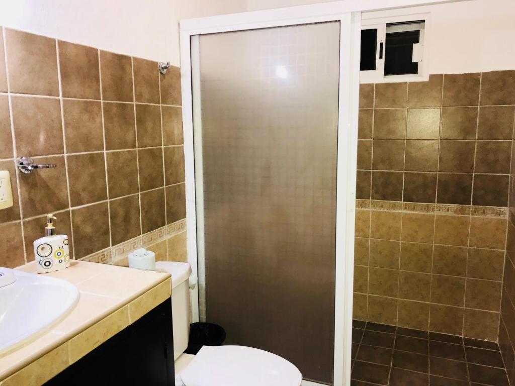 5th Avenue 3 people Balcony Apartment room 4