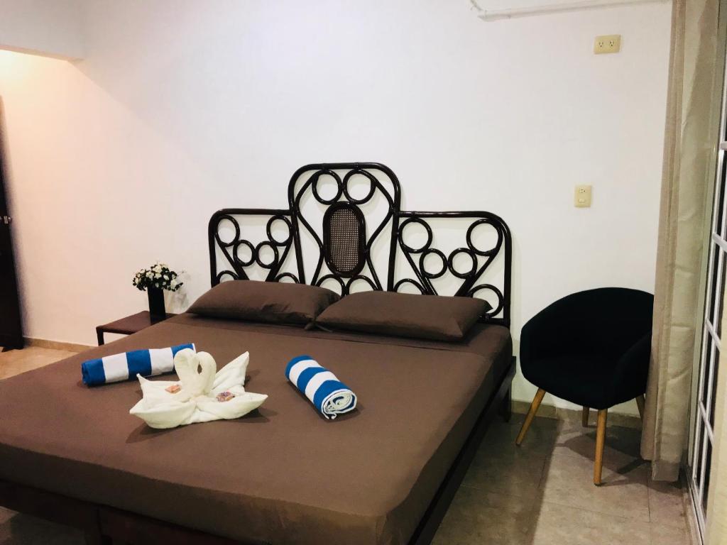 5th Avenue 3 people Balcony Apartment room 5